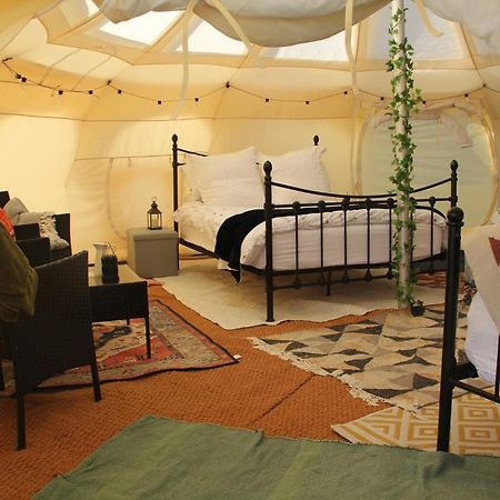 Tal-Y-Fan Farm 6M Stargazer Tent Bridgend  Buitenkant foto