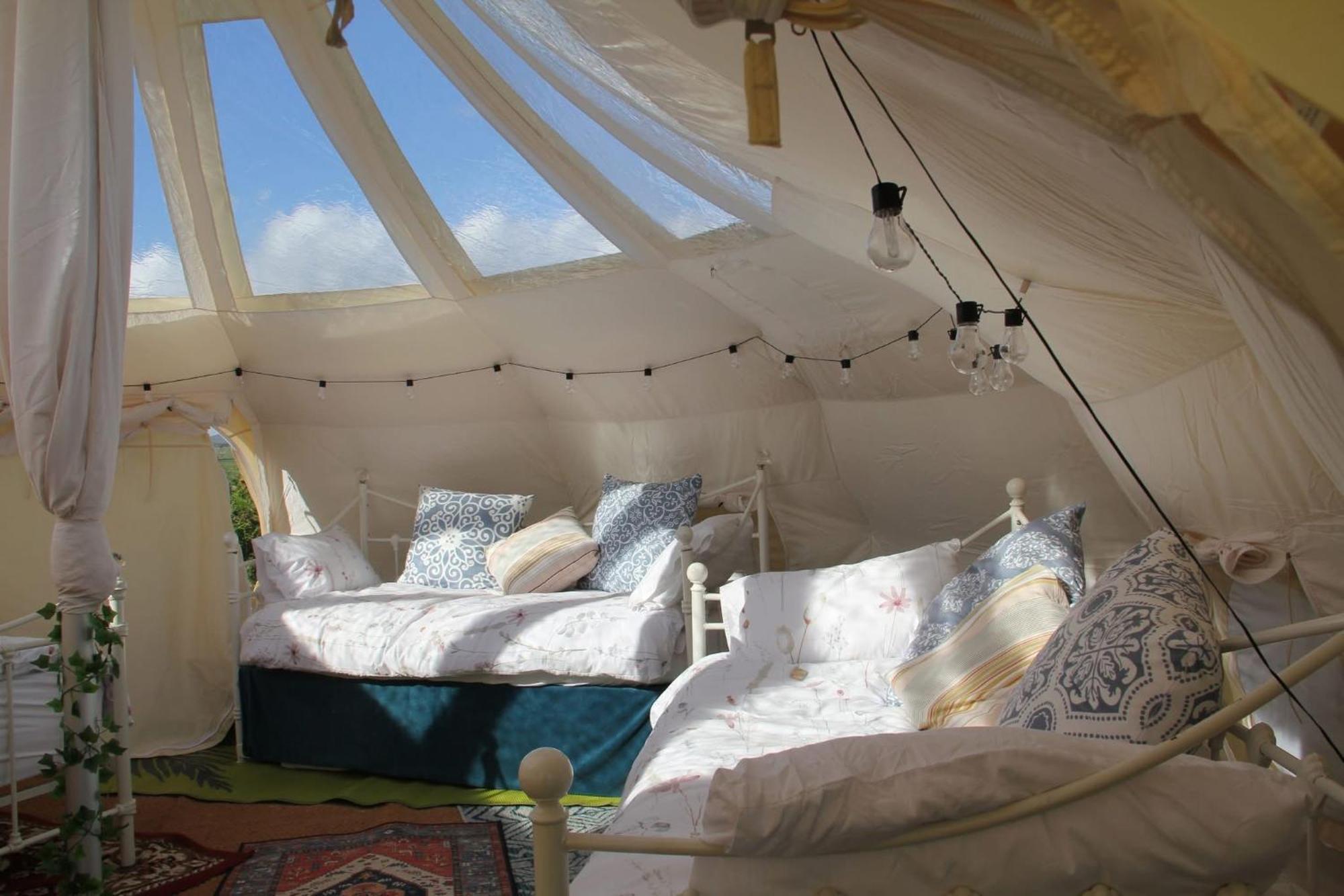 Tal-Y-Fan Farm 6M Stargazer Tent Bridgend  Buitenkant foto